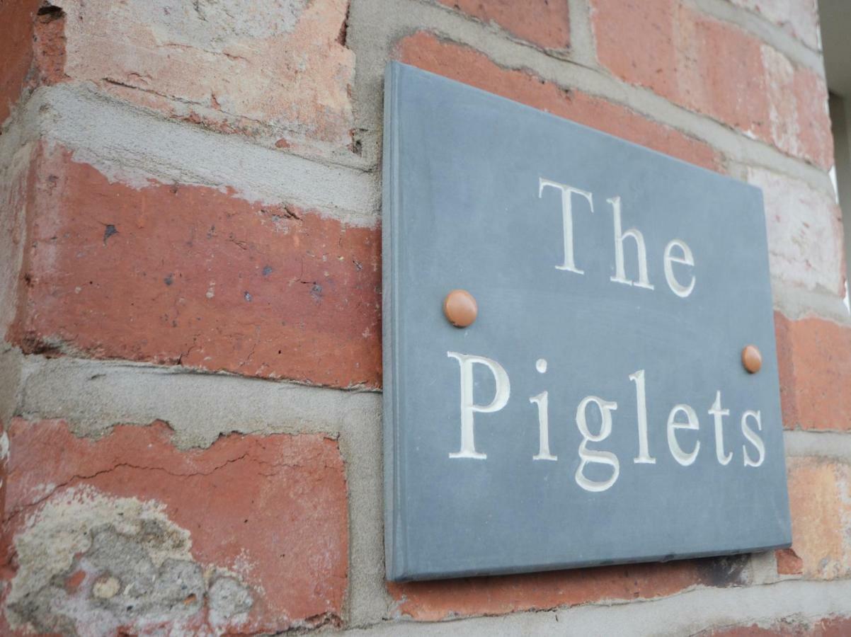 The Piglets Villa York Exteriör bild